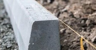 Установка бордюров для тротуарной плитки в Балахне - цена от 836 руб.