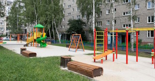 Благоустройство детской площадки во дворе от 1985 руб. в Балахне